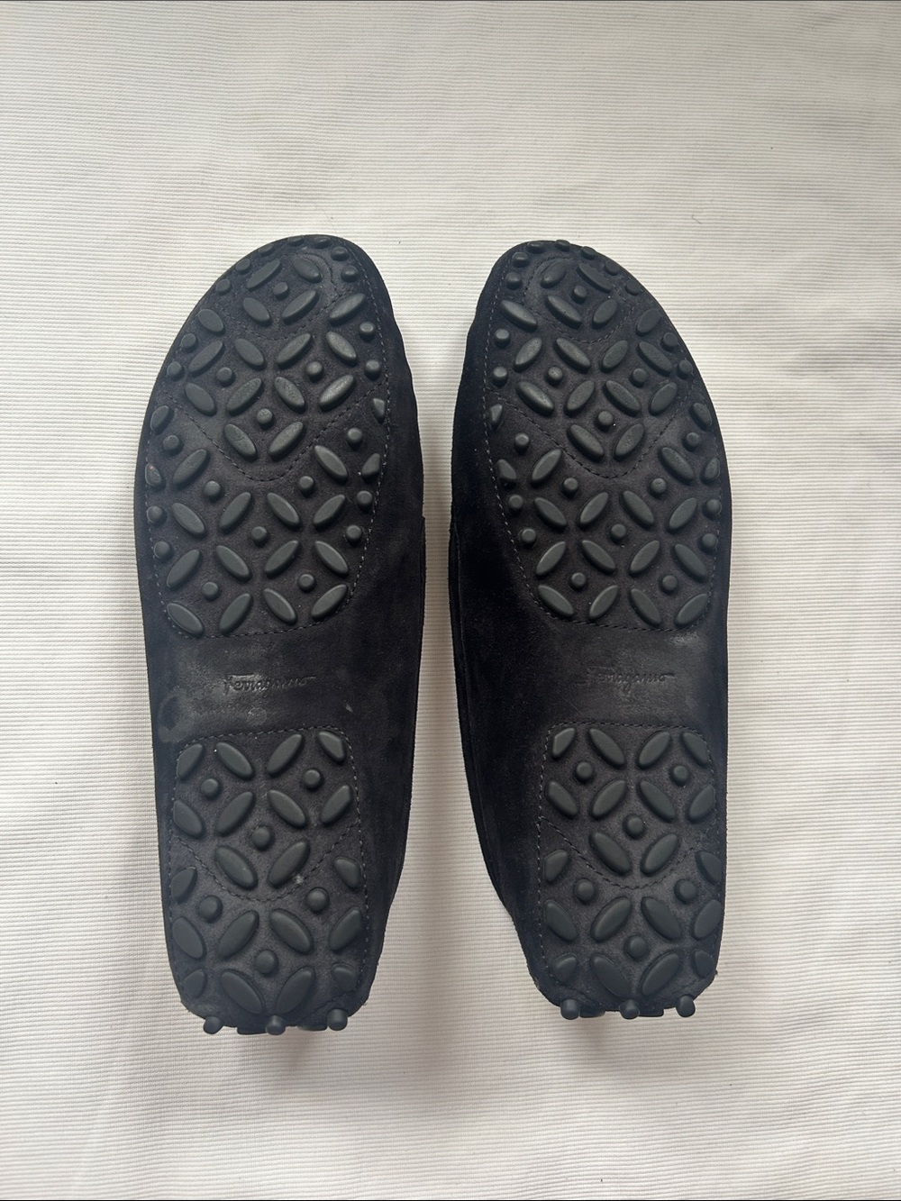 Salvatore Ferragamo Black Suede Drivers Loafers with Gold Gancini Hardware 10 M - Picture 7 of 8